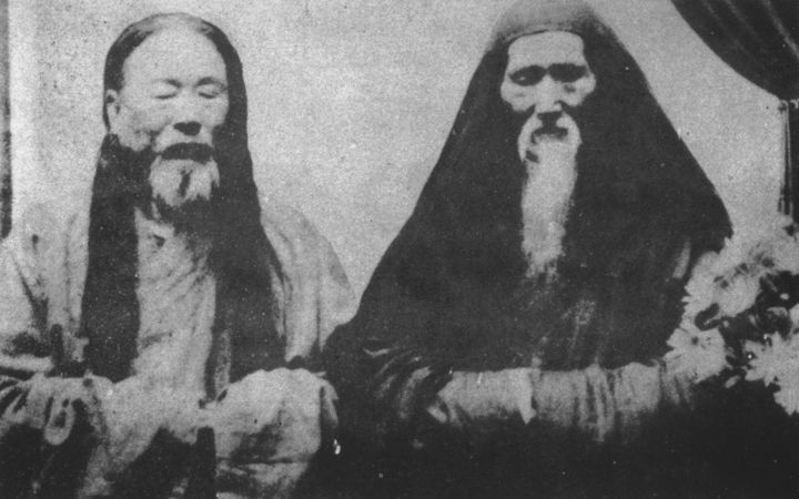 来果禅师和虚云老和尚.jpg